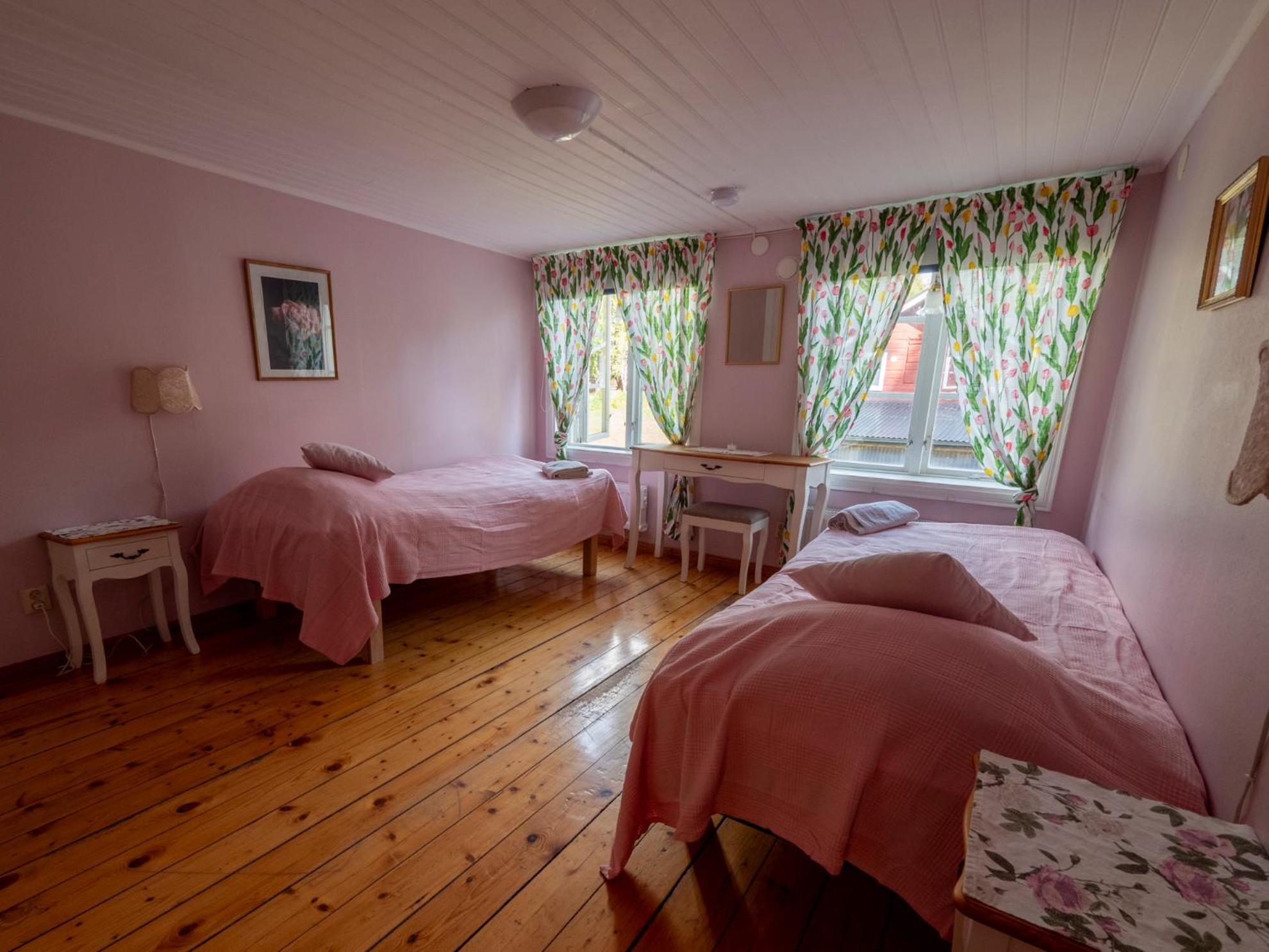 Enköping Enecopia Bed & Breakfast מראה חיצוני תמונה