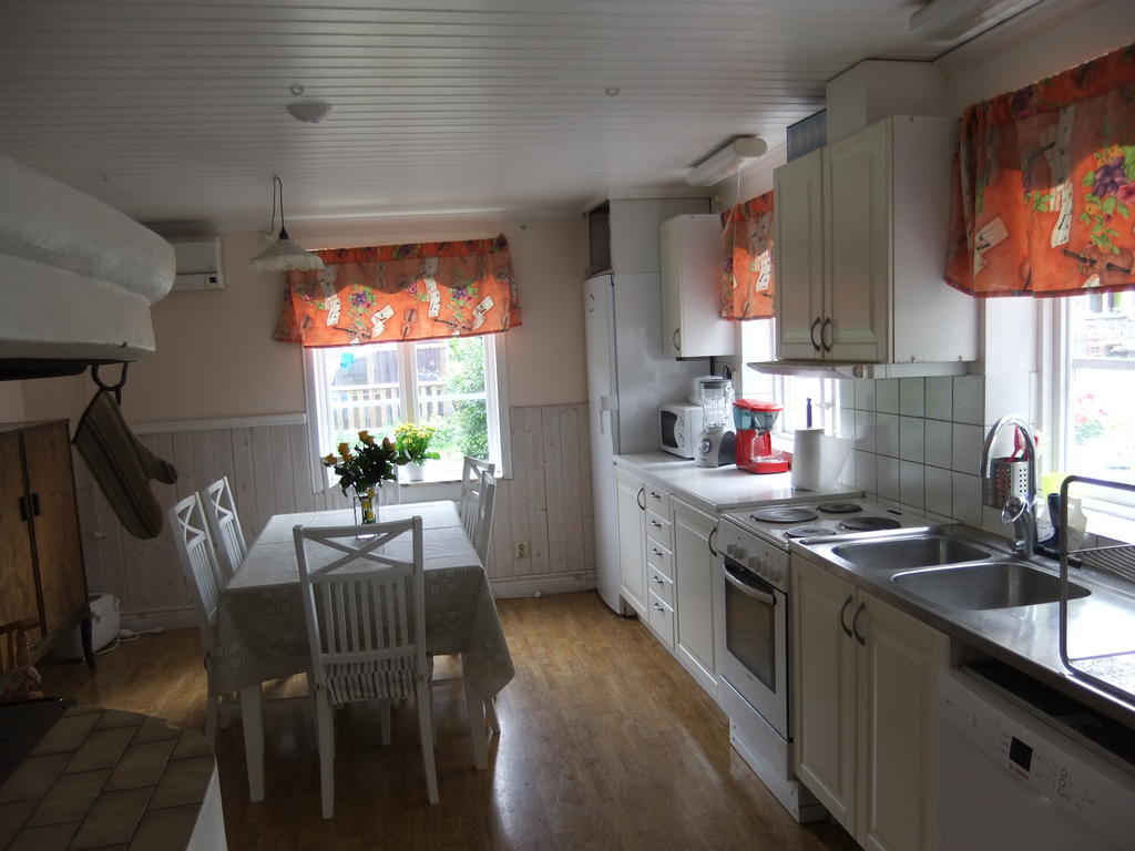 Enköping Enecopia Bed & Breakfast מראה חיצוני תמונה
