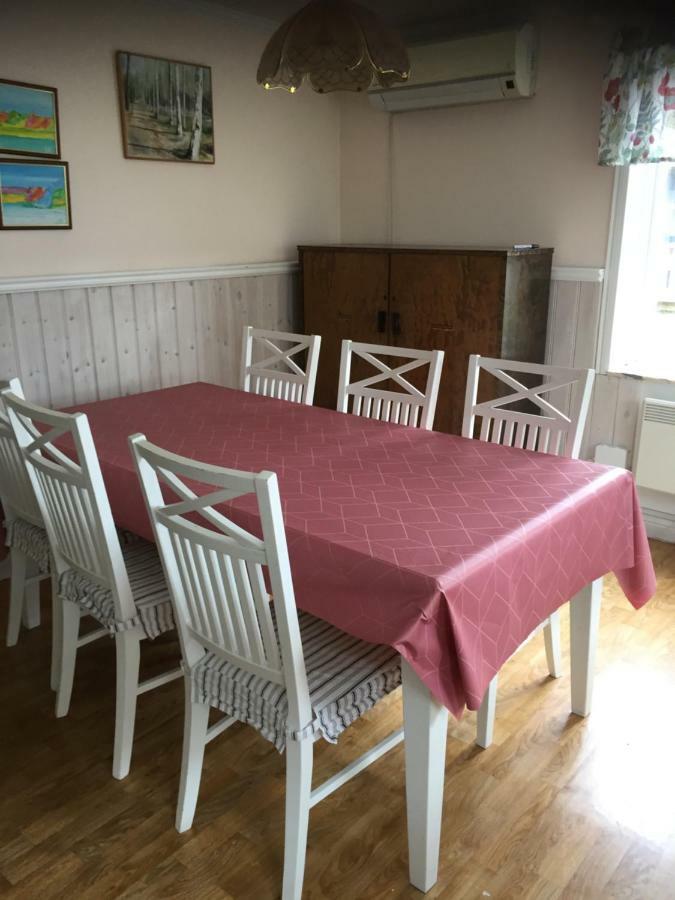 Enköping Enecopia Bed & Breakfast מראה חיצוני תמונה
